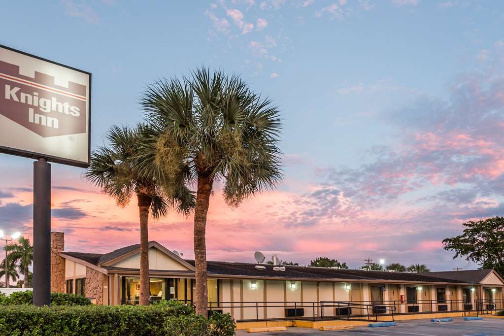 Motel 6-Fort Myers, Fl North Fort Myers Eksteriør billede